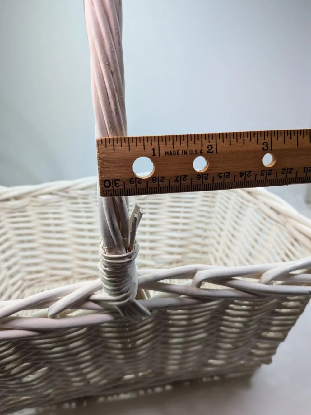 VTG Extra Large Whitewash Wicker Basket Fixed High Arch Handle Gathering Basket